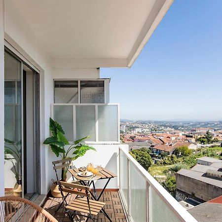 Elegant Studio W/ Ac & Balcony By Lovelystay Porto Dış mekan fotoğraf