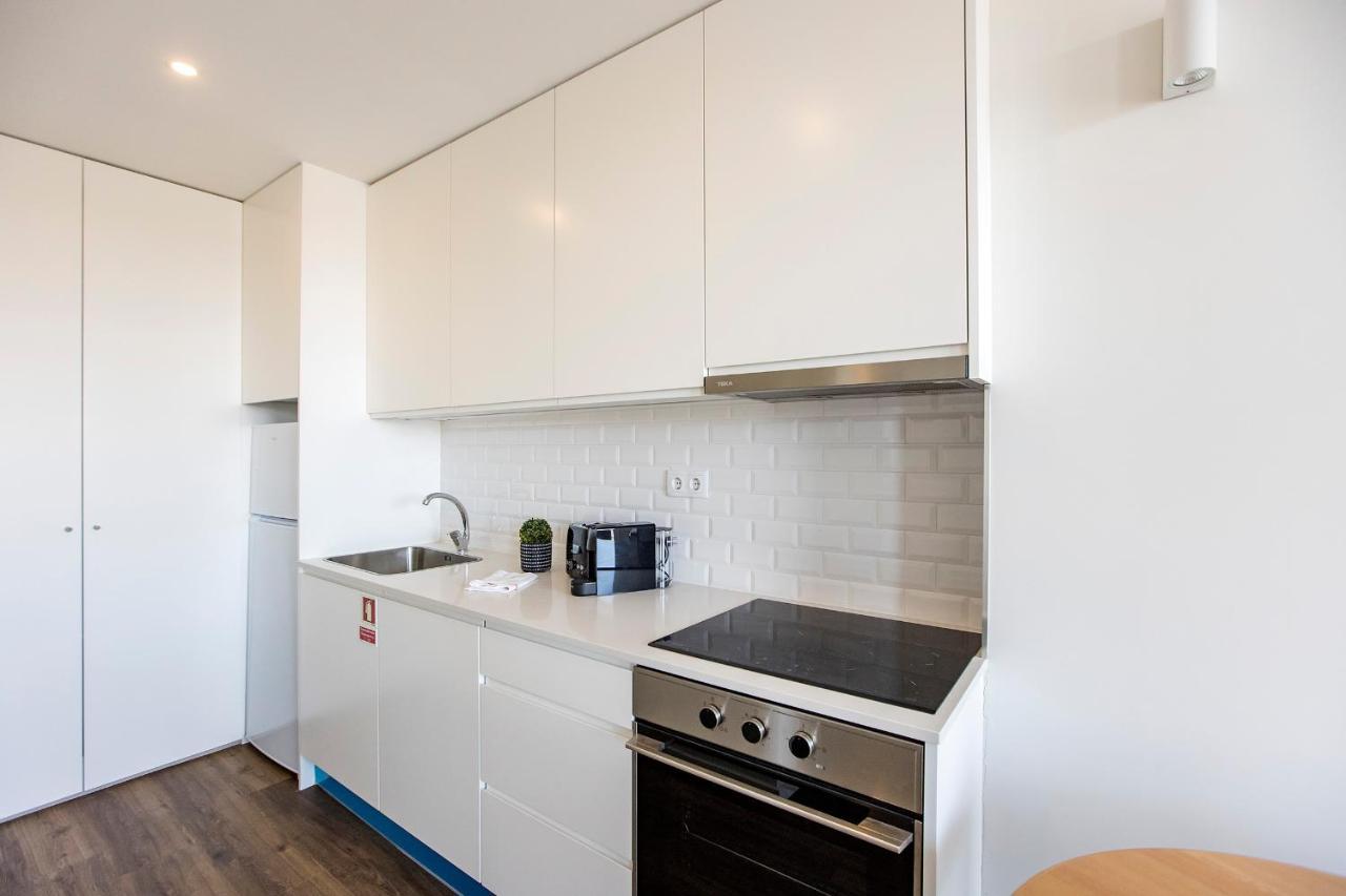 Elegant Studio W/ Ac & Balcony By Lovelystay Porto Dış mekan fotoğraf